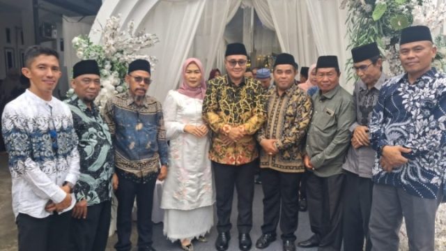 Tokoh Penting Hadiri Resepsi Pernikahan Brigpol Mardi dan Shalsa di Villa Ratu Mas Jambi.