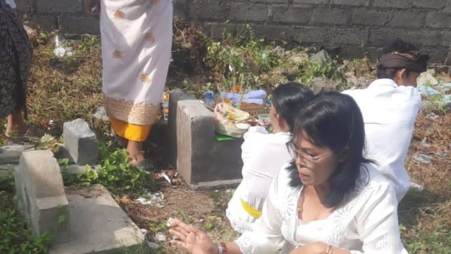 Umat Hindu Rayakan Hari Raya Pagerwesi dengan Penuh Khidmat.