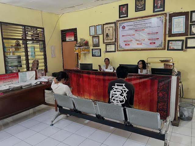 Kantor Lurah Penarukan