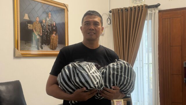 Jumat Berkah, Perindo Bali Tebar Kepedulian, 50 Nasi Bungkus Dibagikan di Masjid Al Qomar